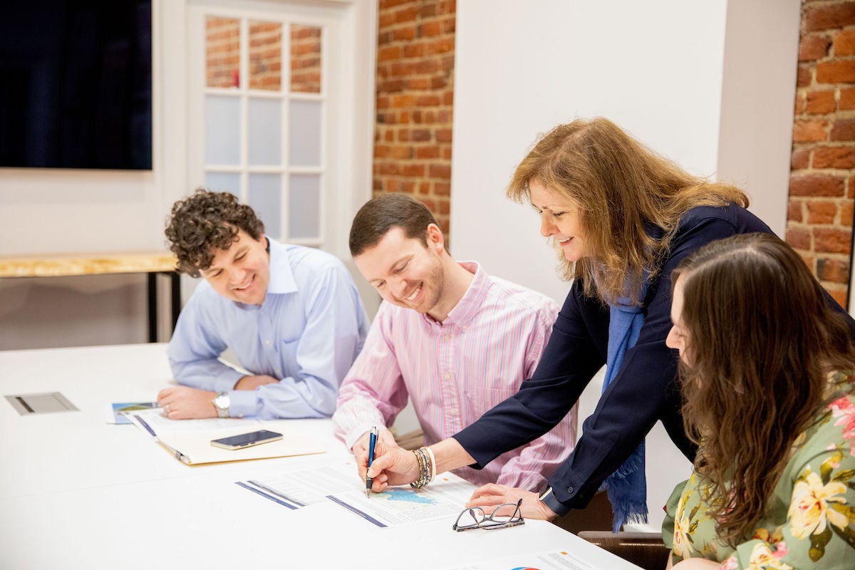 Chmura Economics & Analytics